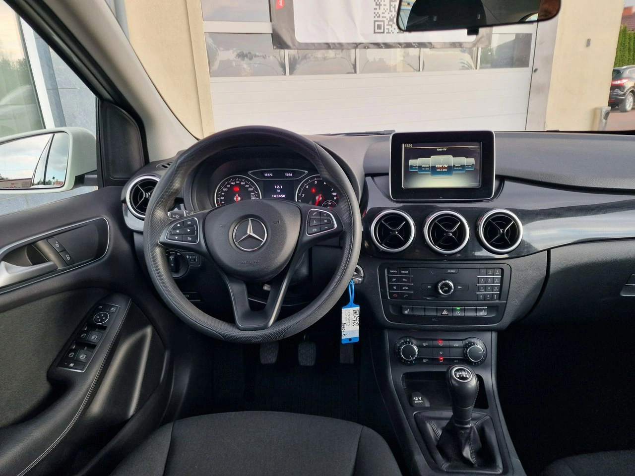 Mercedes B 180 - Zdjęcie 16