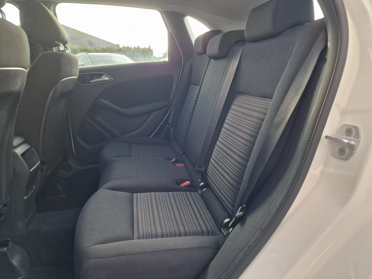 Mercedes B 180 - Zdjęcie 18