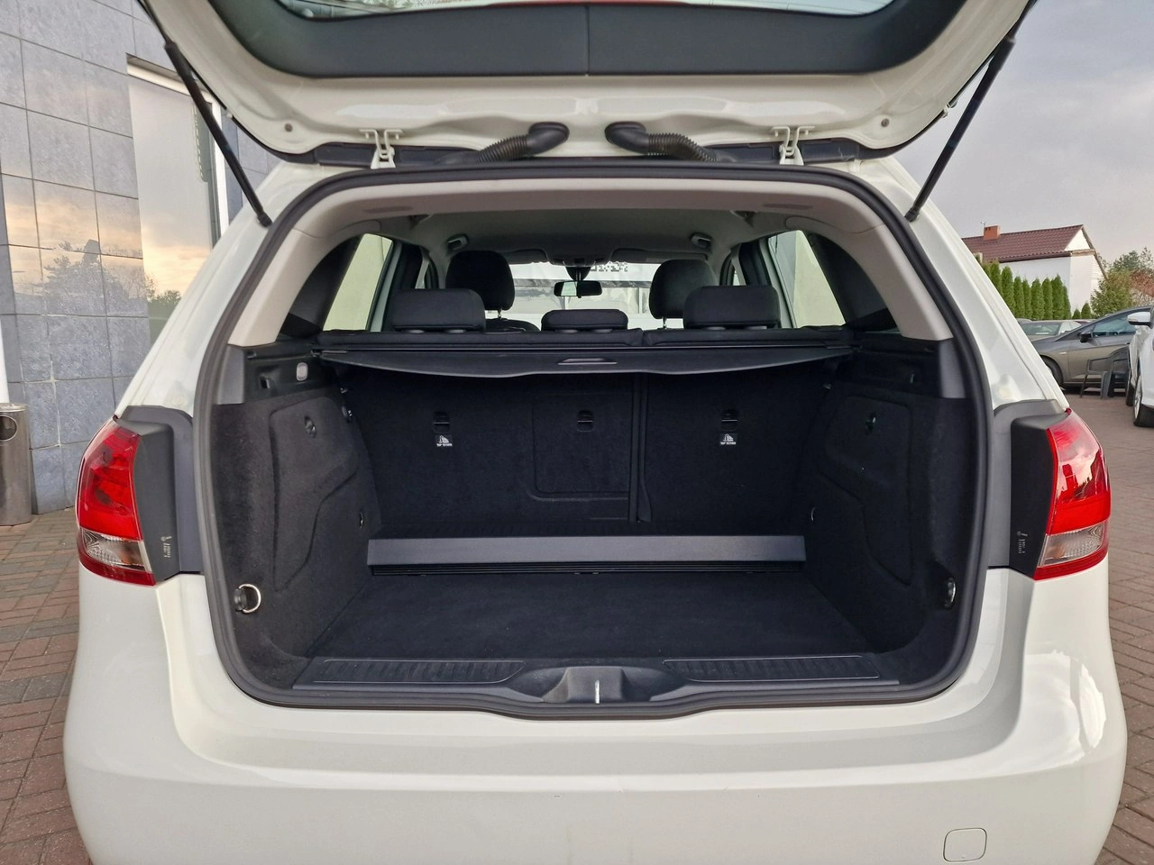 Mercedes B 180 - Zdjęcie 19