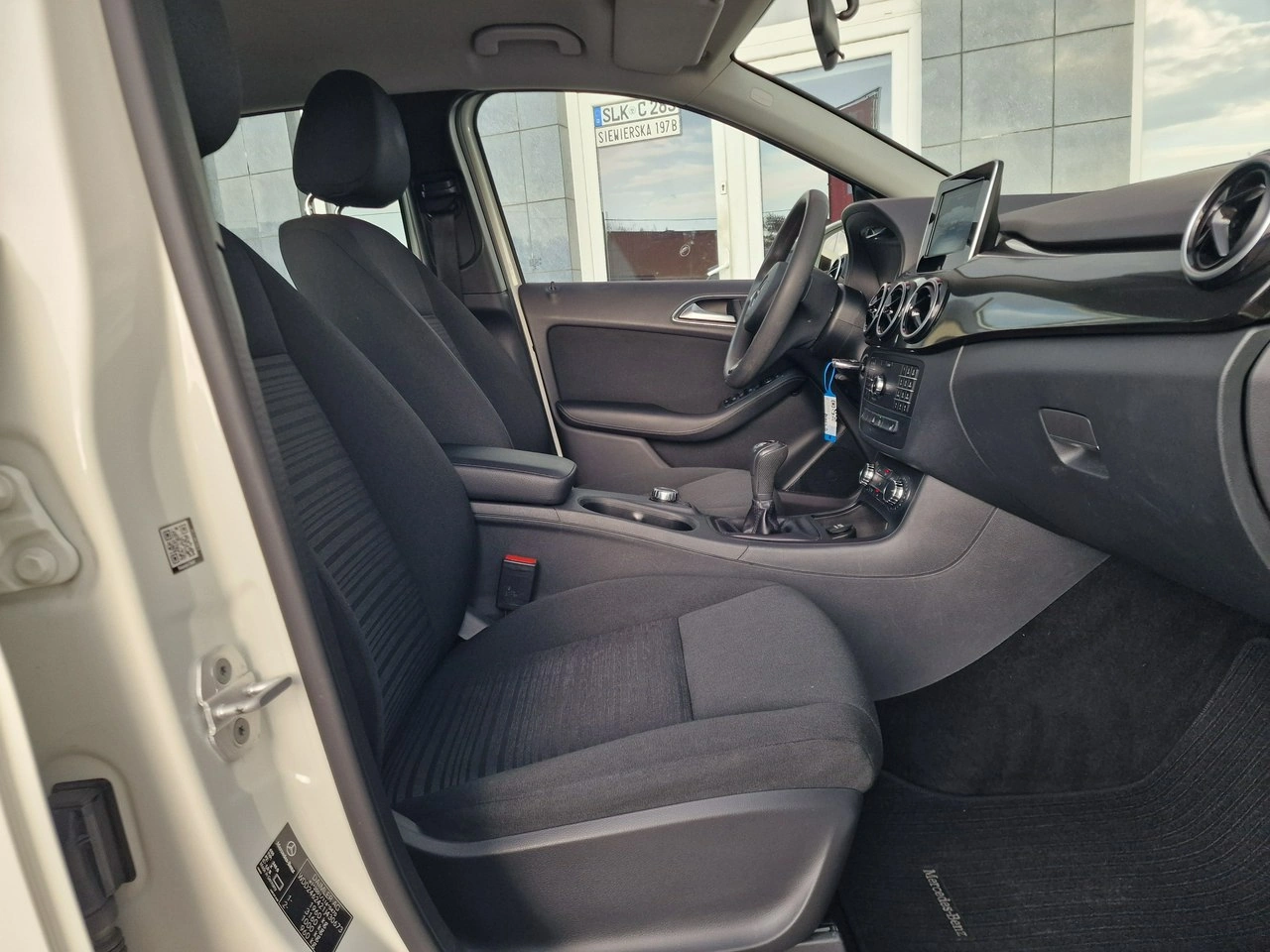 Mercedes B 180 - Zdjęcie 22