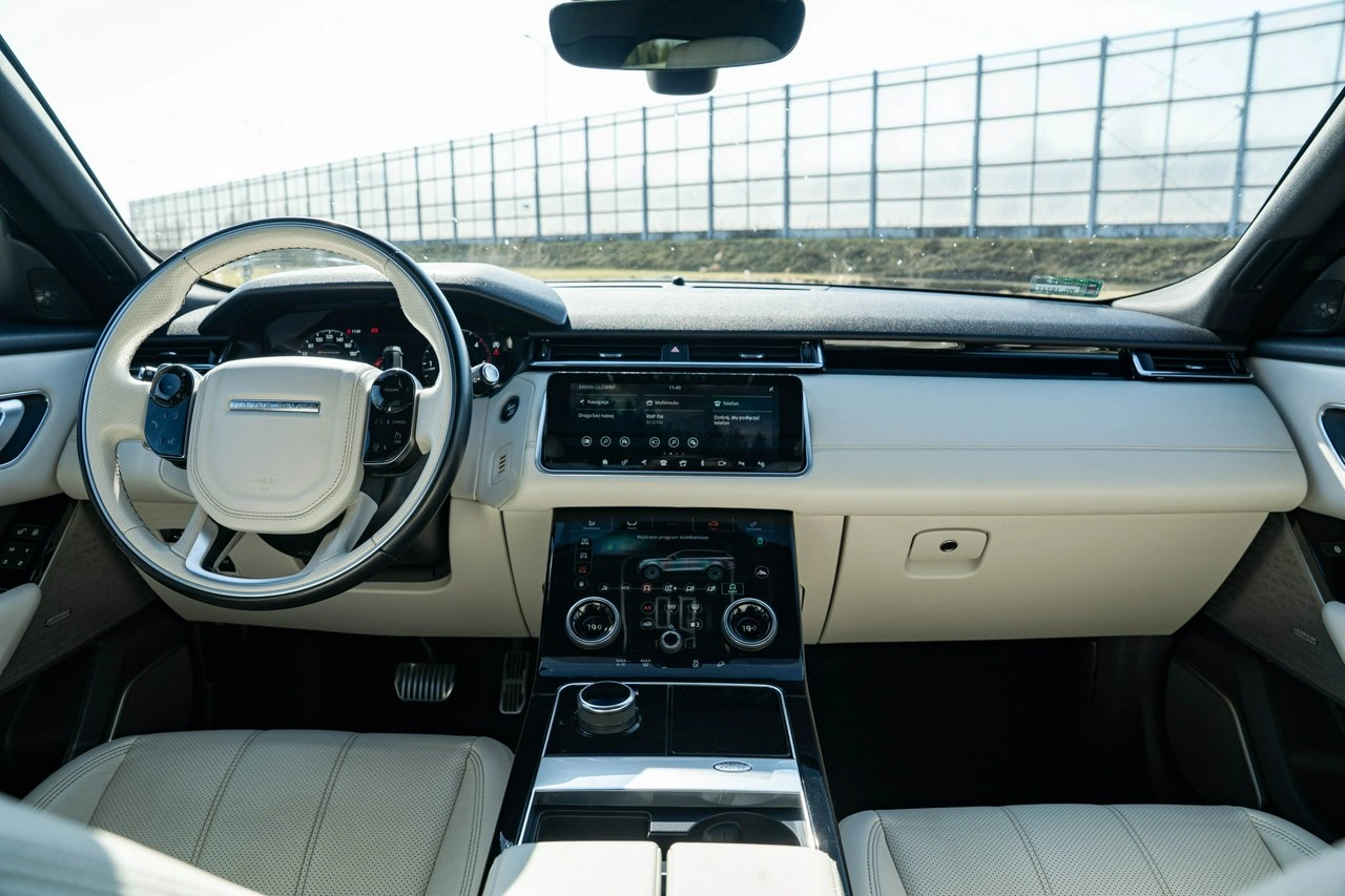 Land Rover Range Rover Velar - Zdjęcie 15