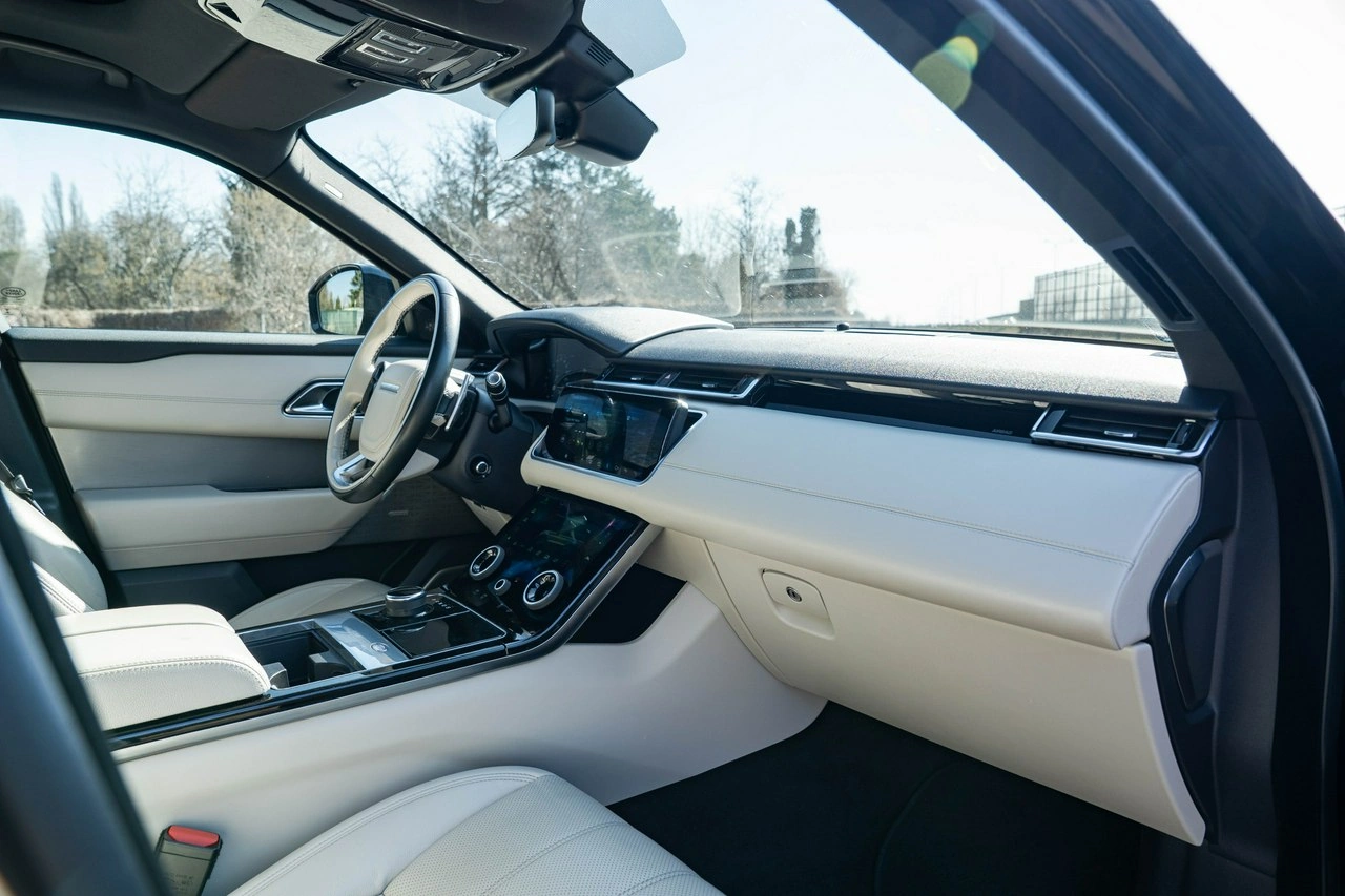 Land Rover Range Rover Velar - Zdjęcie 19