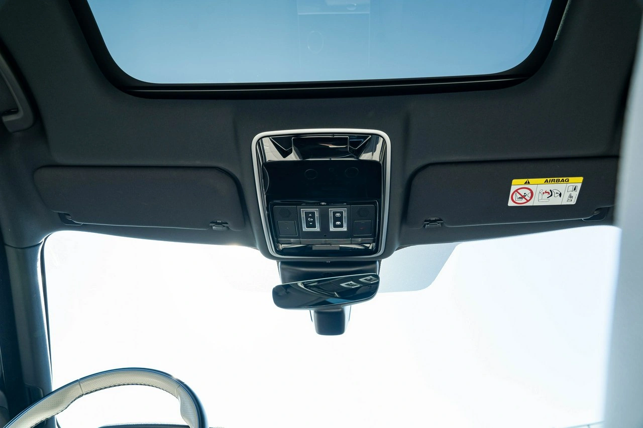 Land Rover Range Rover Velar - Zdjęcie 23