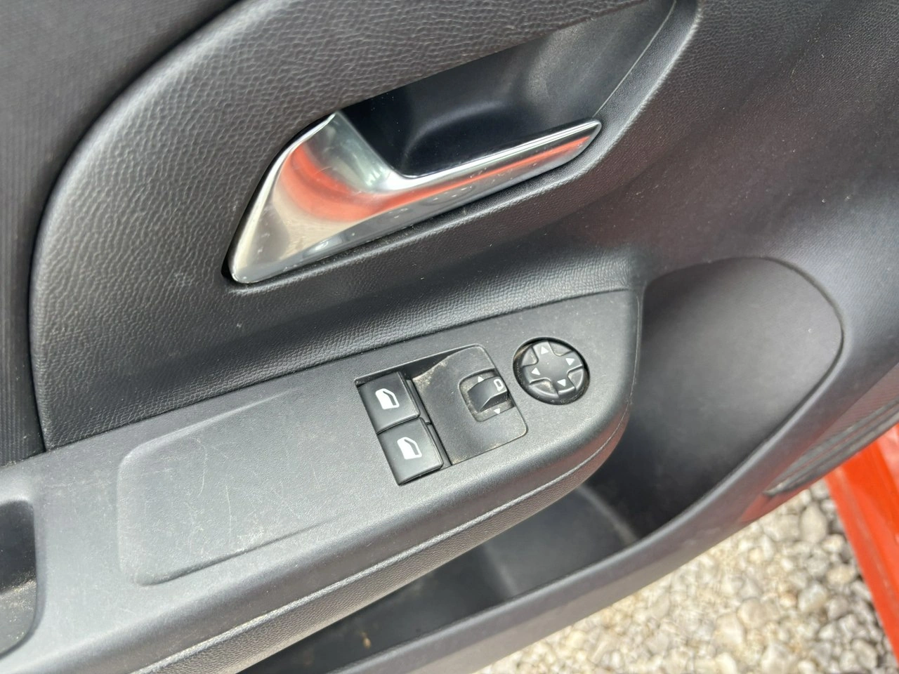 Opel Corsa - Zdjęcie 15