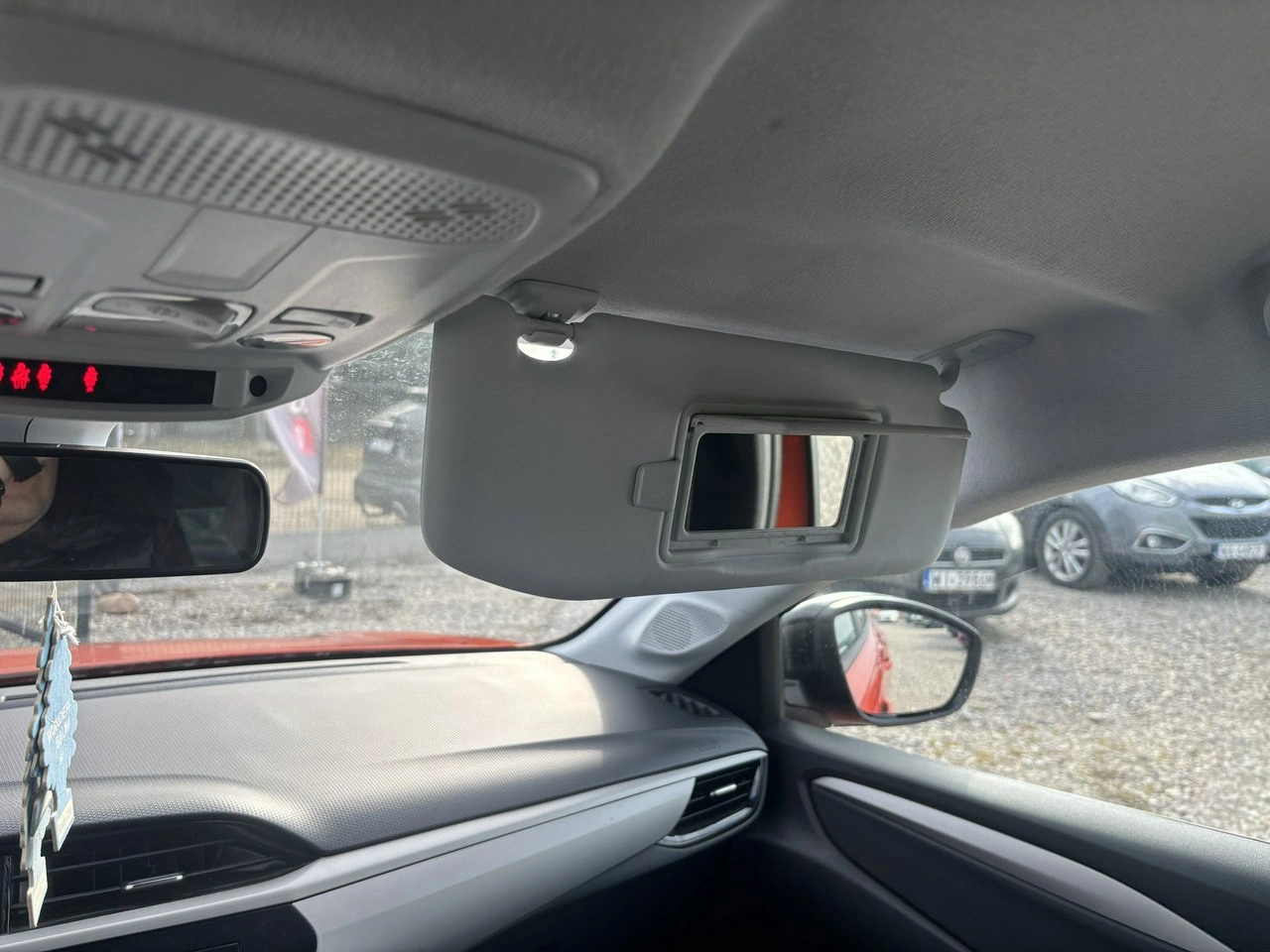 Opel Corsa - Zdjęcie 24