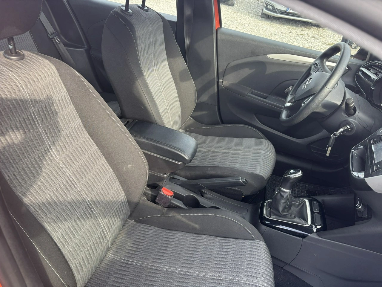 Opel Corsa - Zdjęcie 33