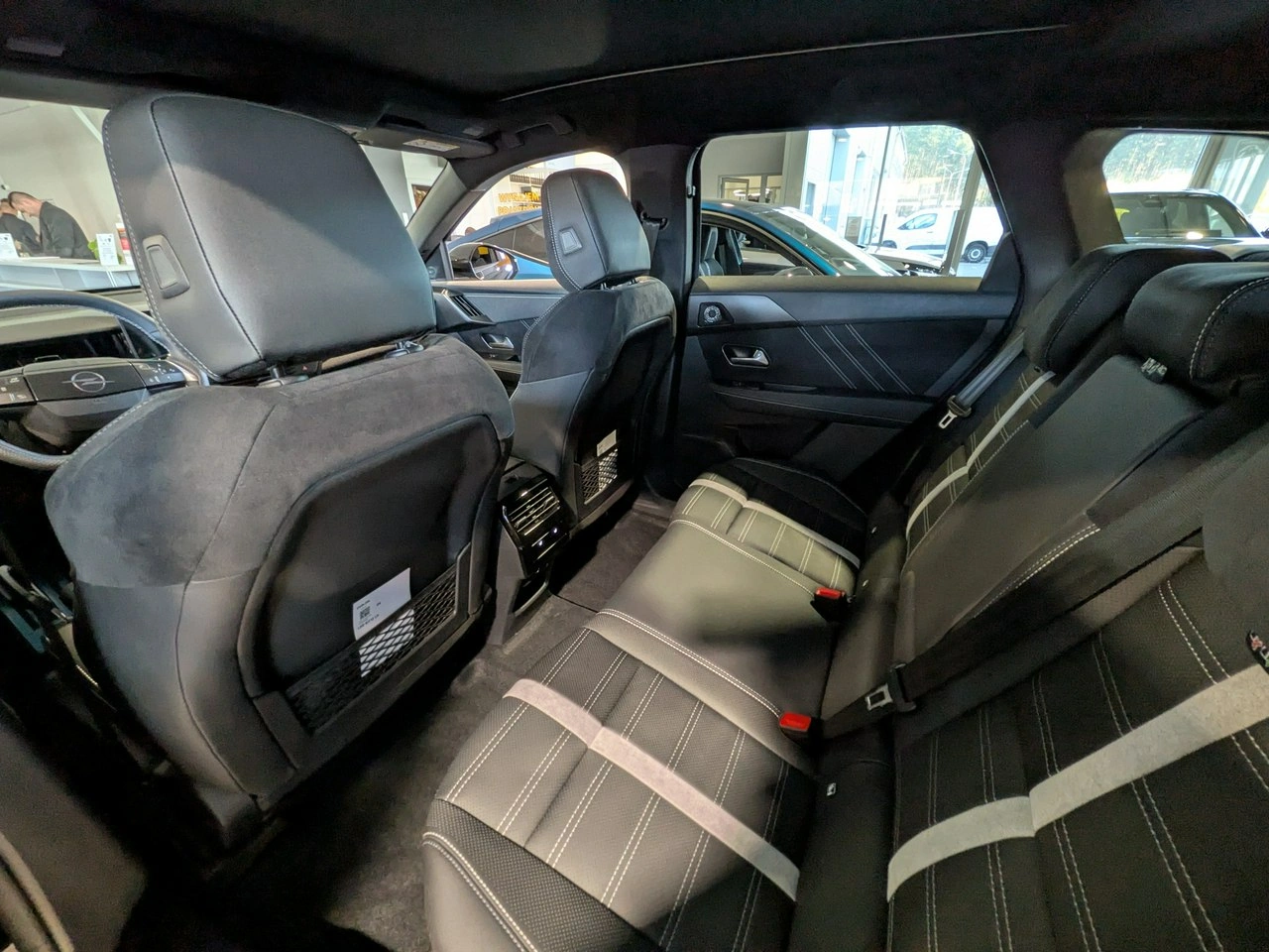 Opel Grandland - Zdjęcie 12