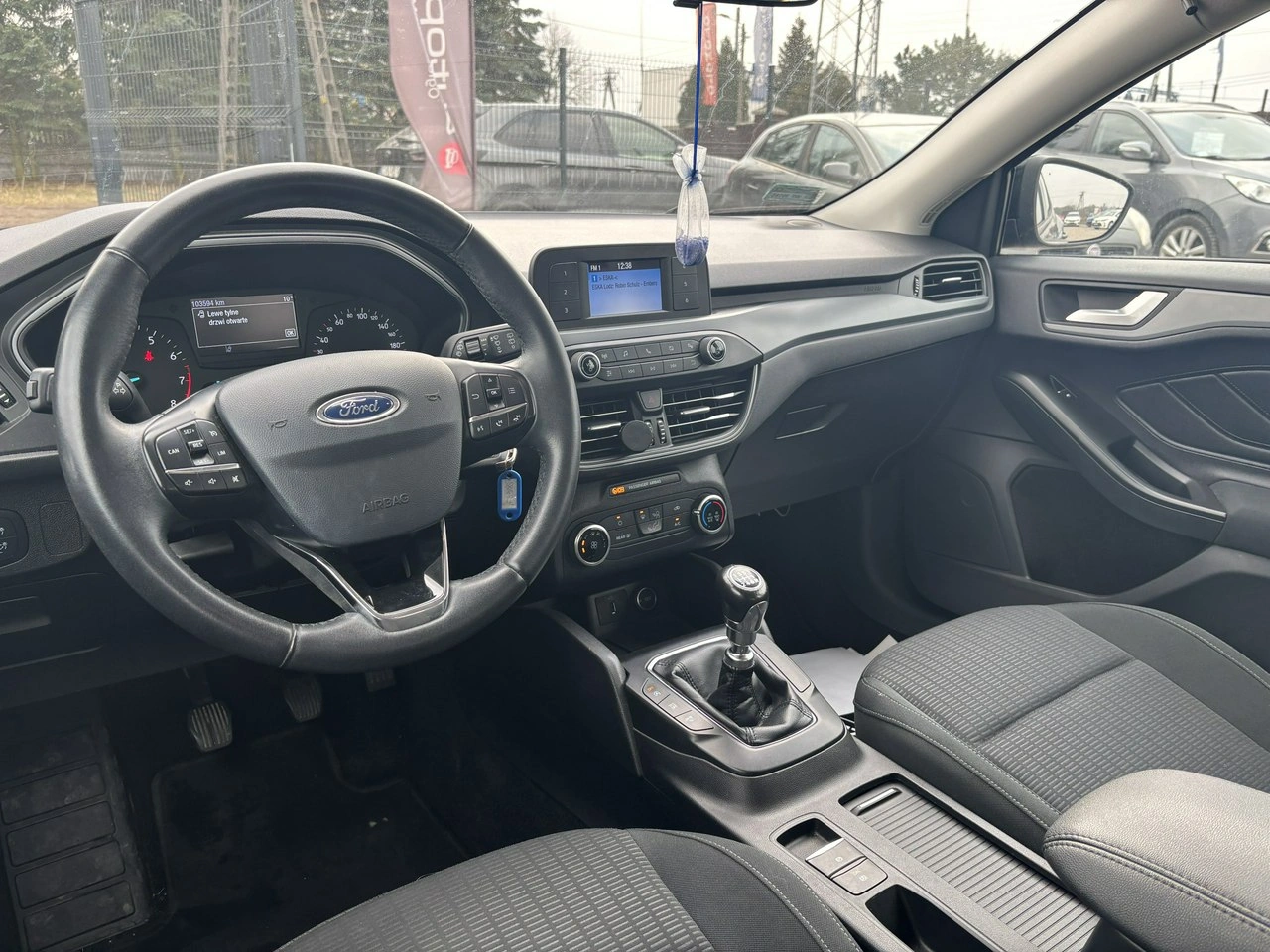 Ford Focus - Zdjęcie 17