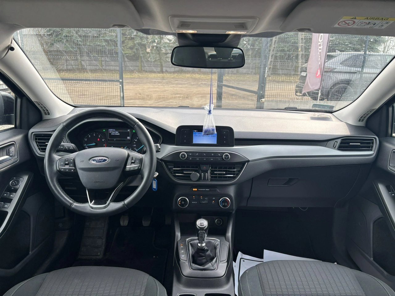 Ford Focus - Zdjęcie 18