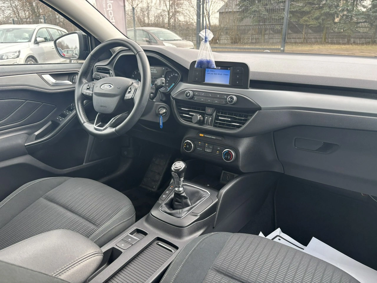 Ford Focus - Zdjęcie 19