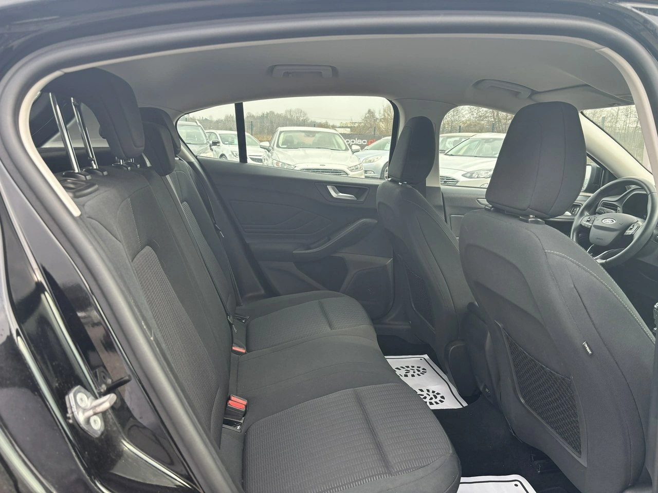 Ford Focus - Zdjęcie 32