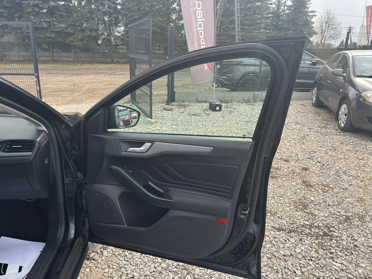 Ford Focus - Zdjęcie 33