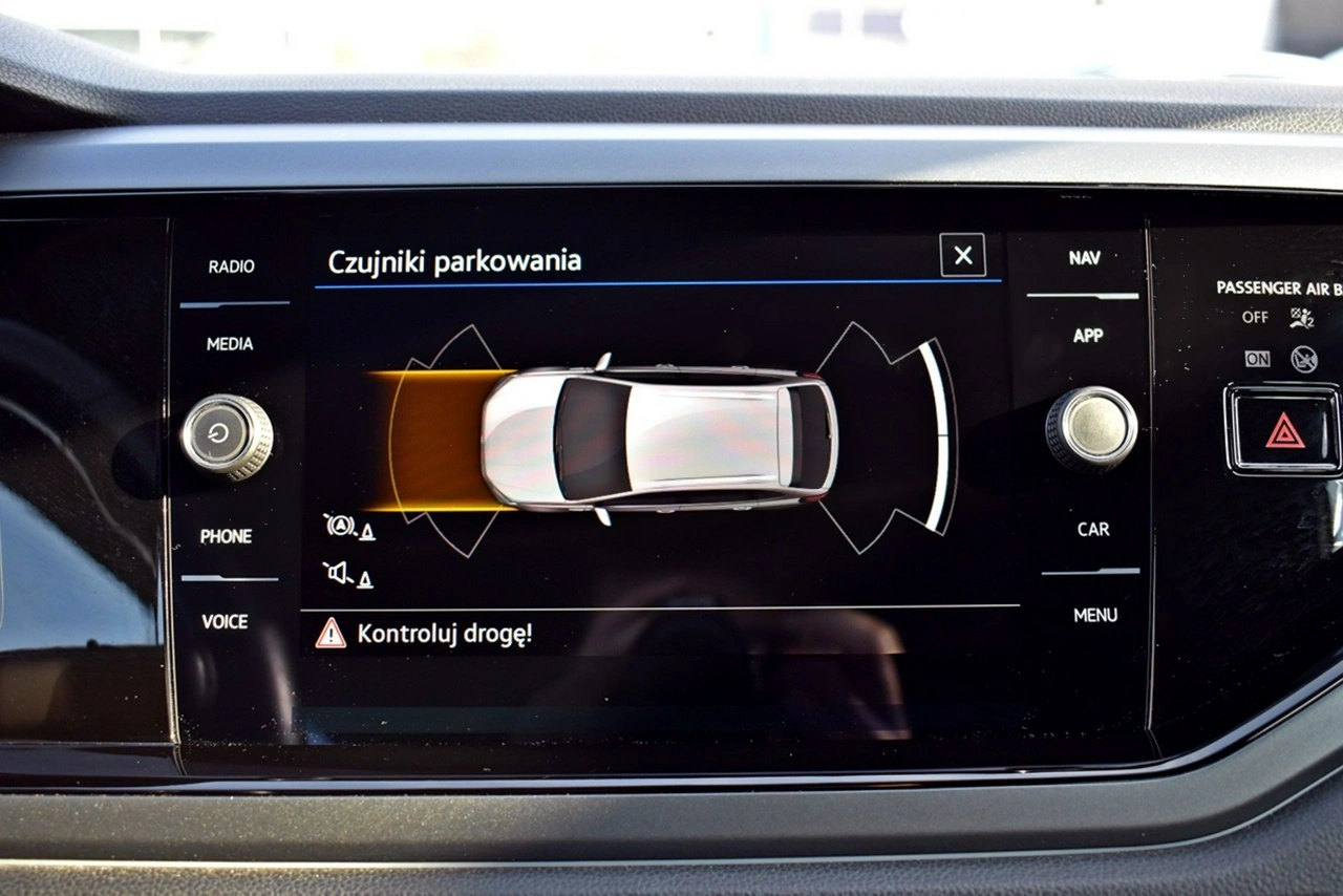 Volkswagen Taigo - Zdjęcie 18