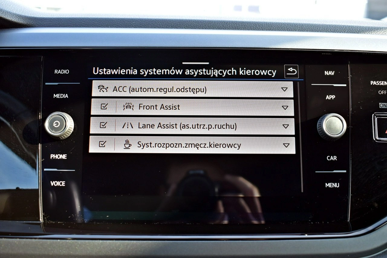 Volkswagen Taigo - Zdjęcie 19