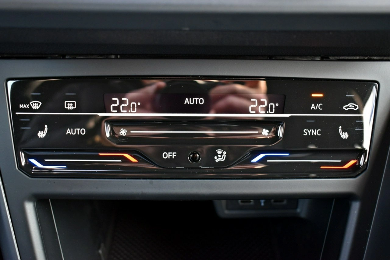 Volkswagen Taigo - Zdjęcie 21