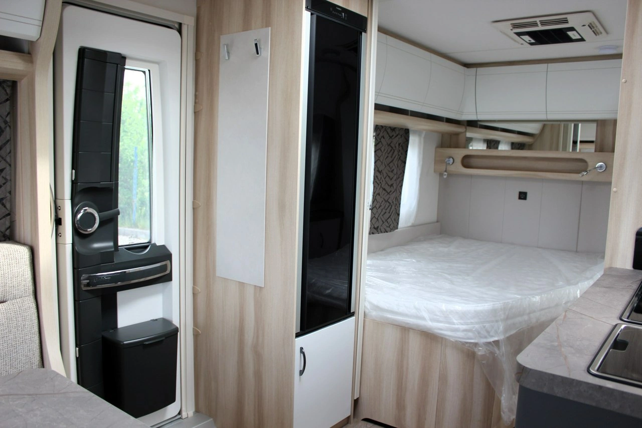 Hobby DE LUXE 495 WFB - Zdjęcie 20