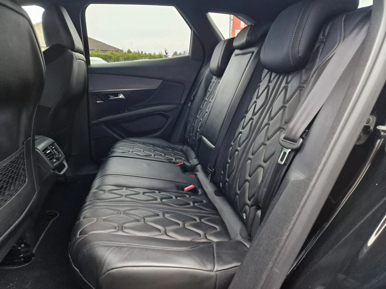 Peugeot 3008 - Zdjęcie 18