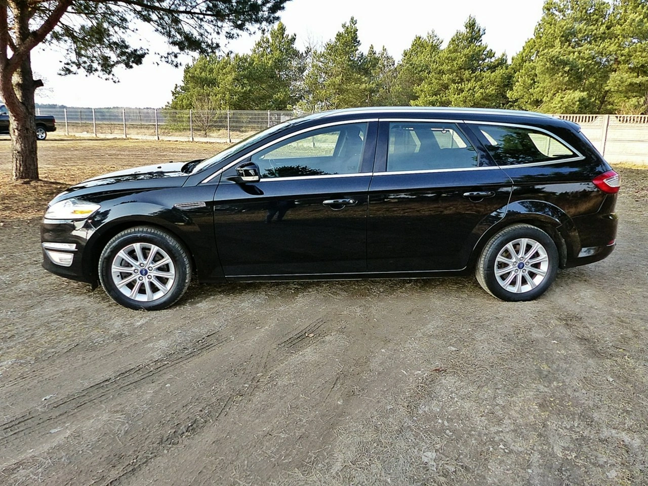 Ford Mondeo - Zdjęcie 12