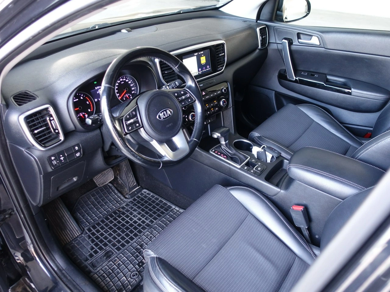 Kia Sportage - Zdjęcie 9