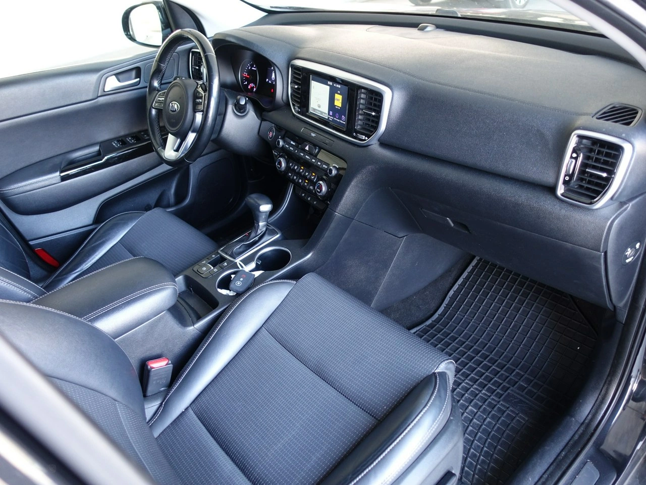 Kia Sportage - Zdjęcie 20