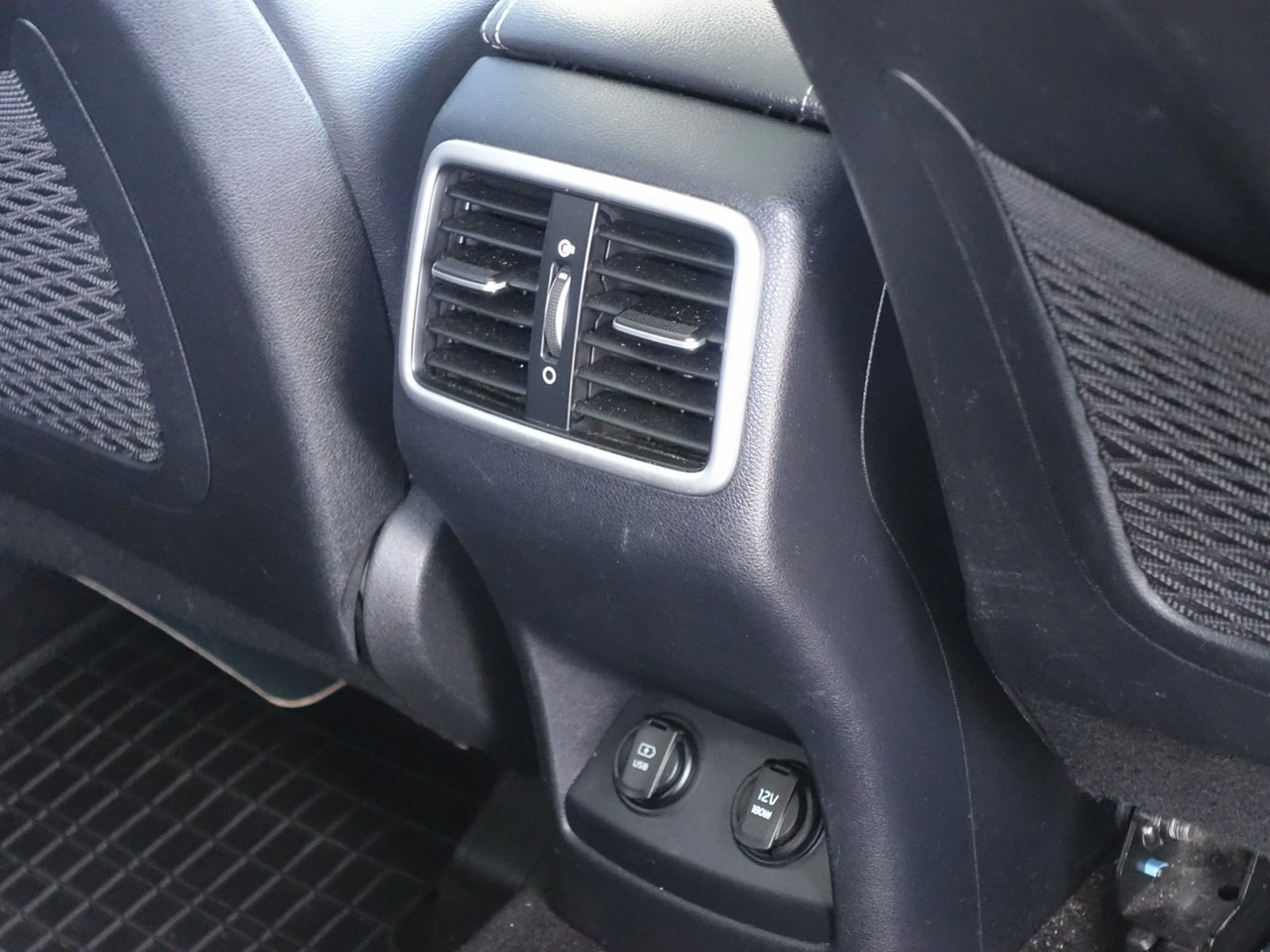 Kia Sportage - Zdjęcie 25