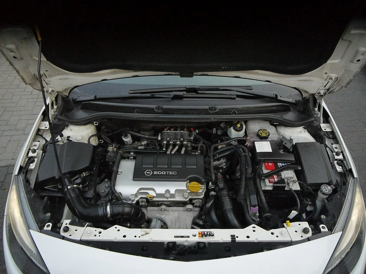 Opel Astra - Zdjęcie 18