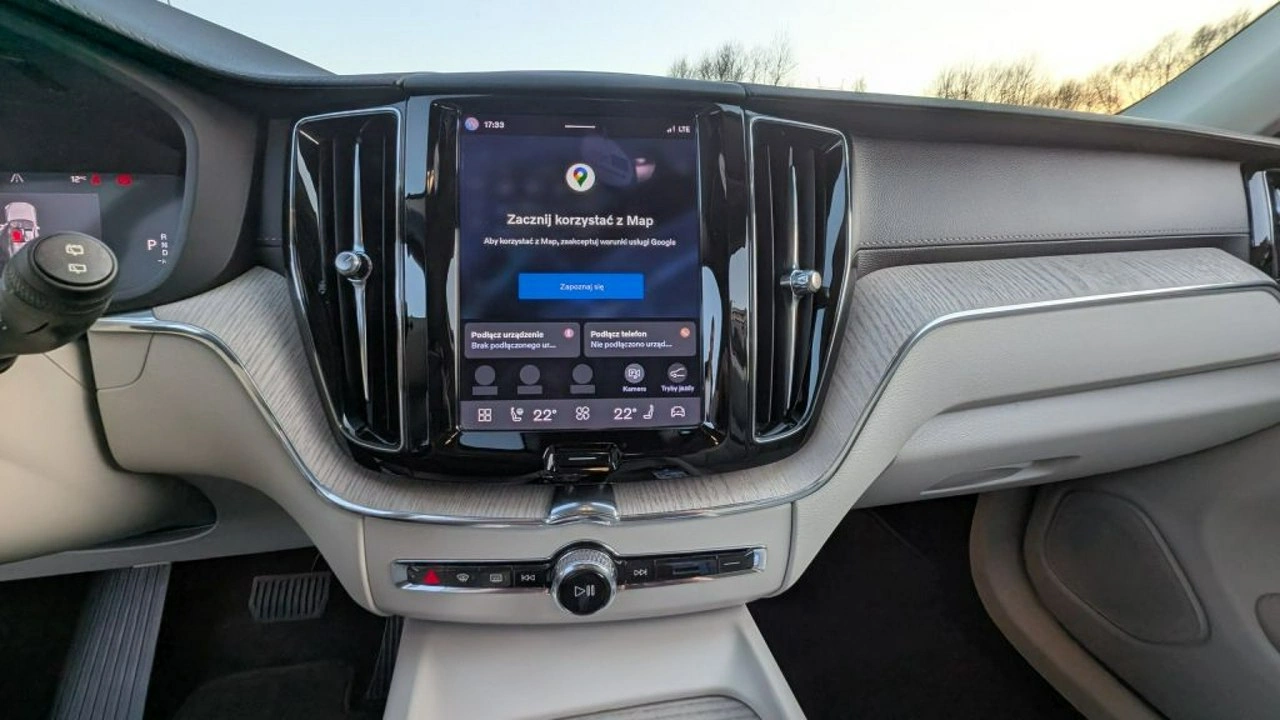 Volvo XC 60 - Zdjęcie 11