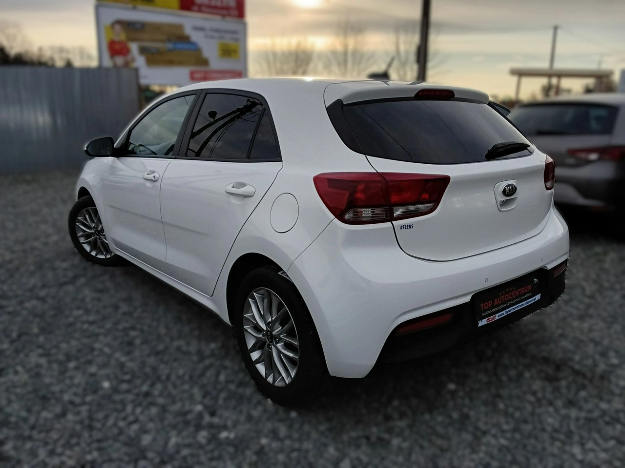 Kia Rio - Zdjęcie 3
