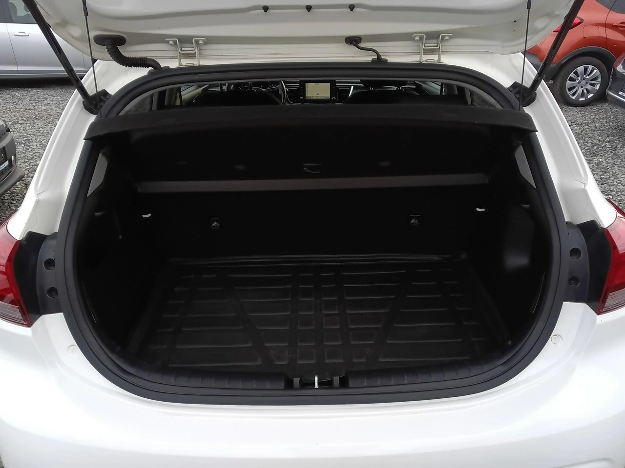 Kia Rio - Zdjęcie 6