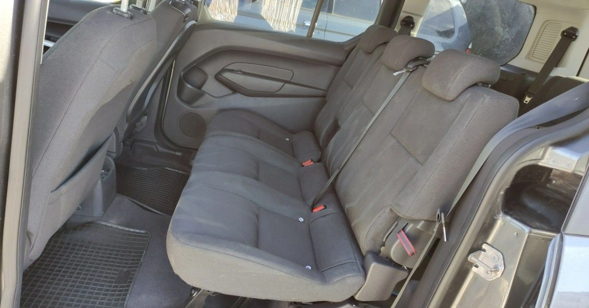 Ford Tourneo Connect - Zdjęcie 18