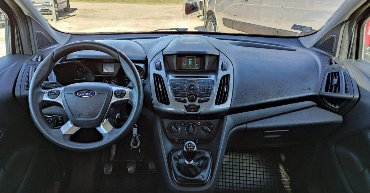 Ford Tourneo Connect - Zdjęcie 23