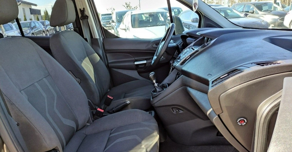 Ford Tourneo Connect - Zdjęcie 29