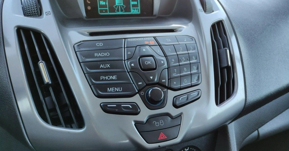 Ford Tourneo Connect - Zdjęcie 33