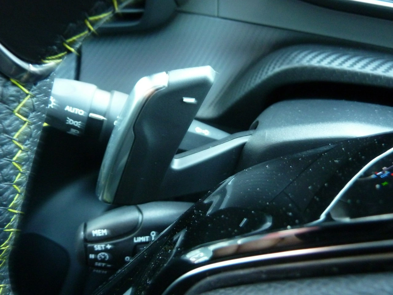 Peugeot 2008 - Zdjęcie 30