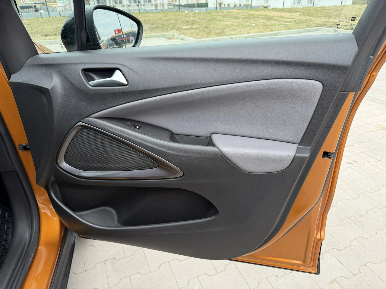 Opel Crossland X - Zdjęcie 32