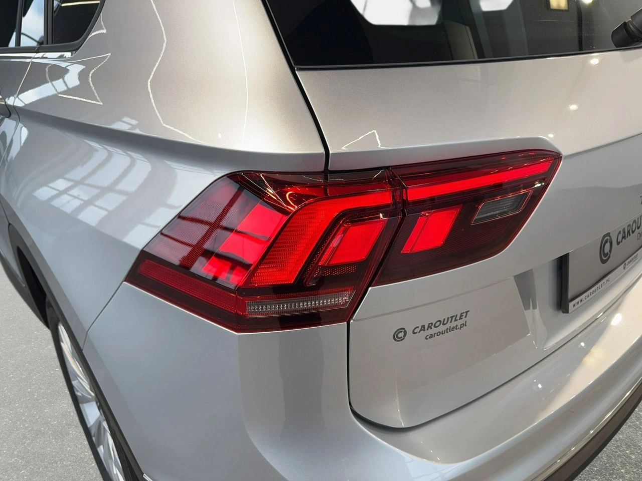 Volkswagen Tiguan - Zdjęcie 10