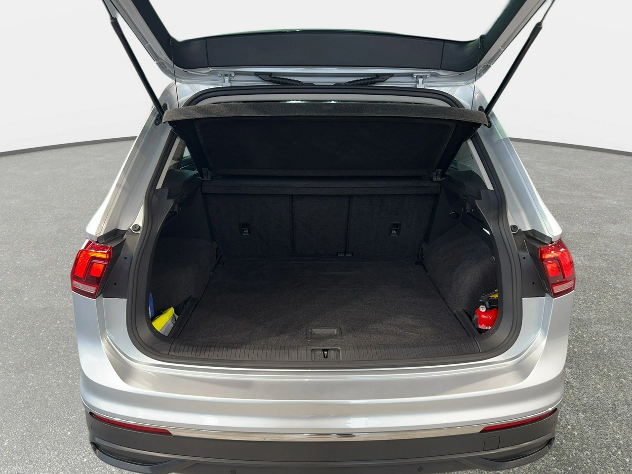 Volkswagen Tiguan - Zdjęcie 14