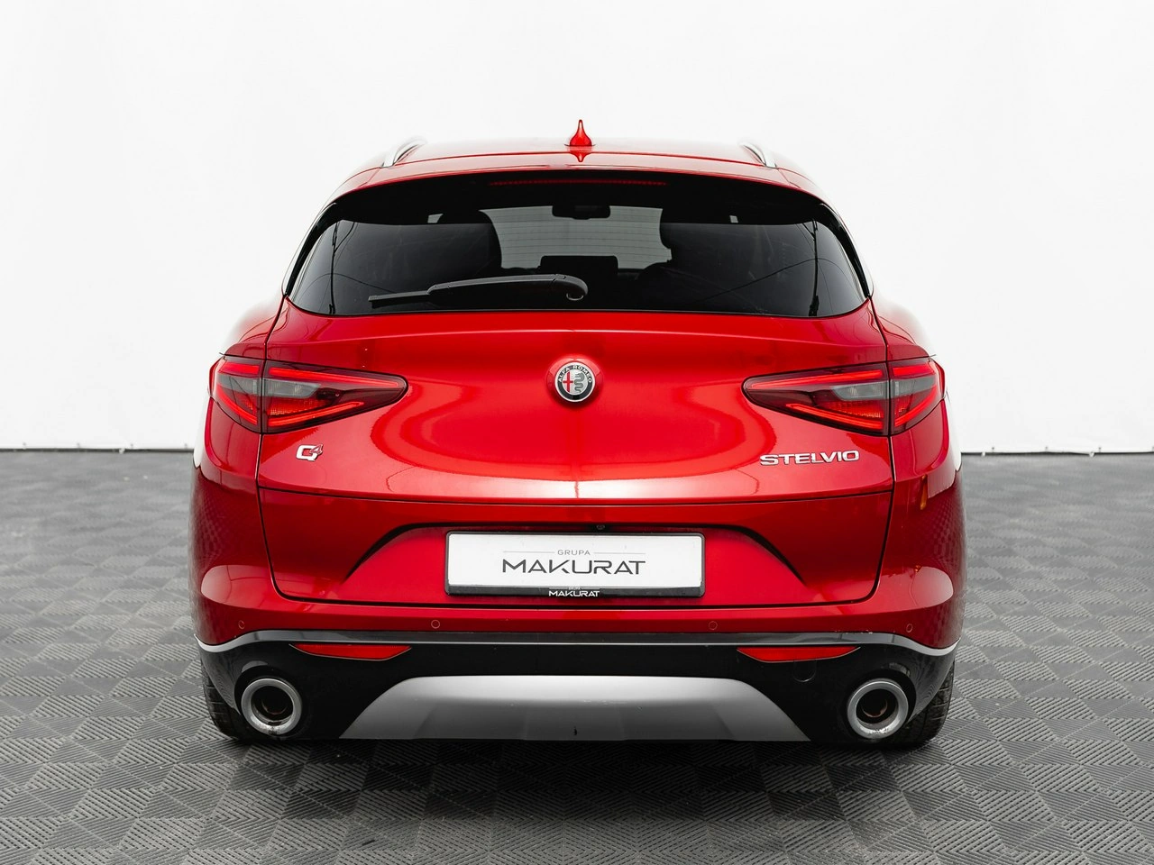 Alfa Romeo Stelvio - Zdjęcie 9