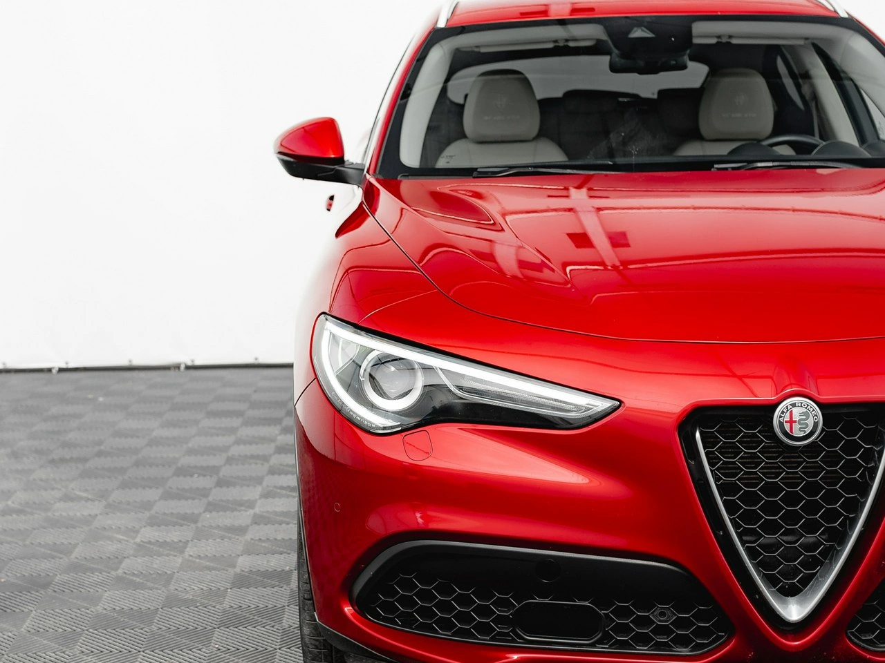 Alfa Romeo Stelvio - Zdjęcie 7