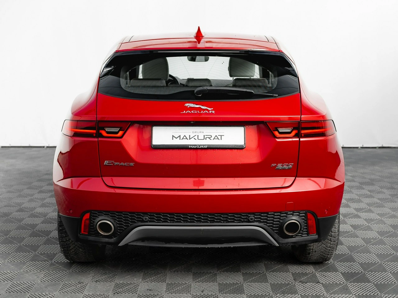 Jaguar E-Pace - Zdjęcie 9
