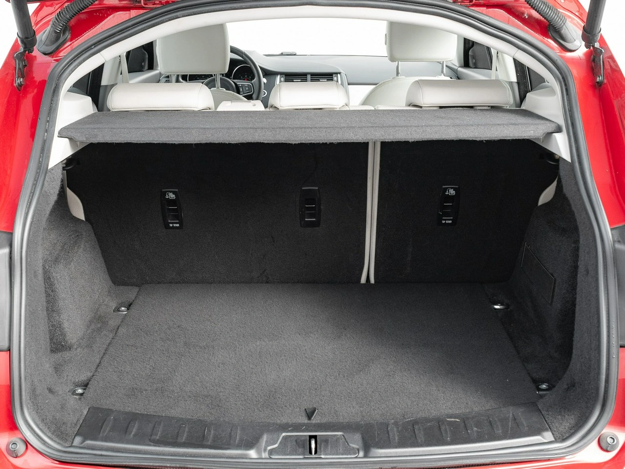 Jaguar E-Pace - Zdjęcie 24