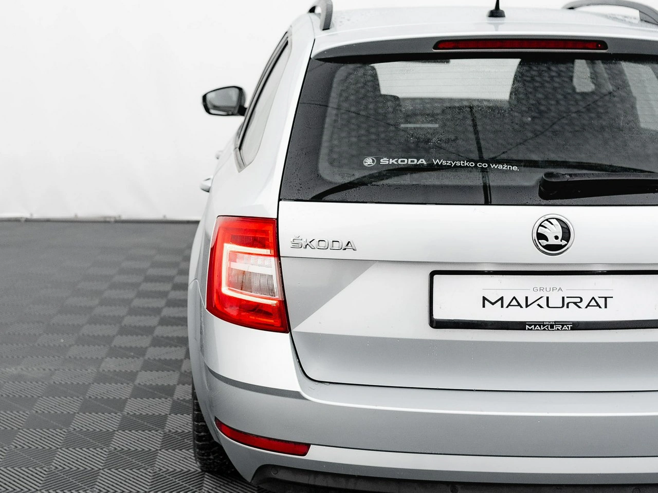 Skoda Octavia - Zdjęcie 9