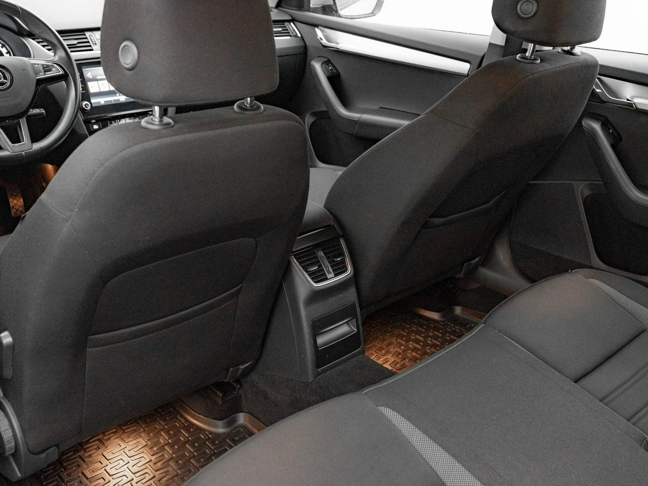 Skoda Octavia - Zdjęcie 24