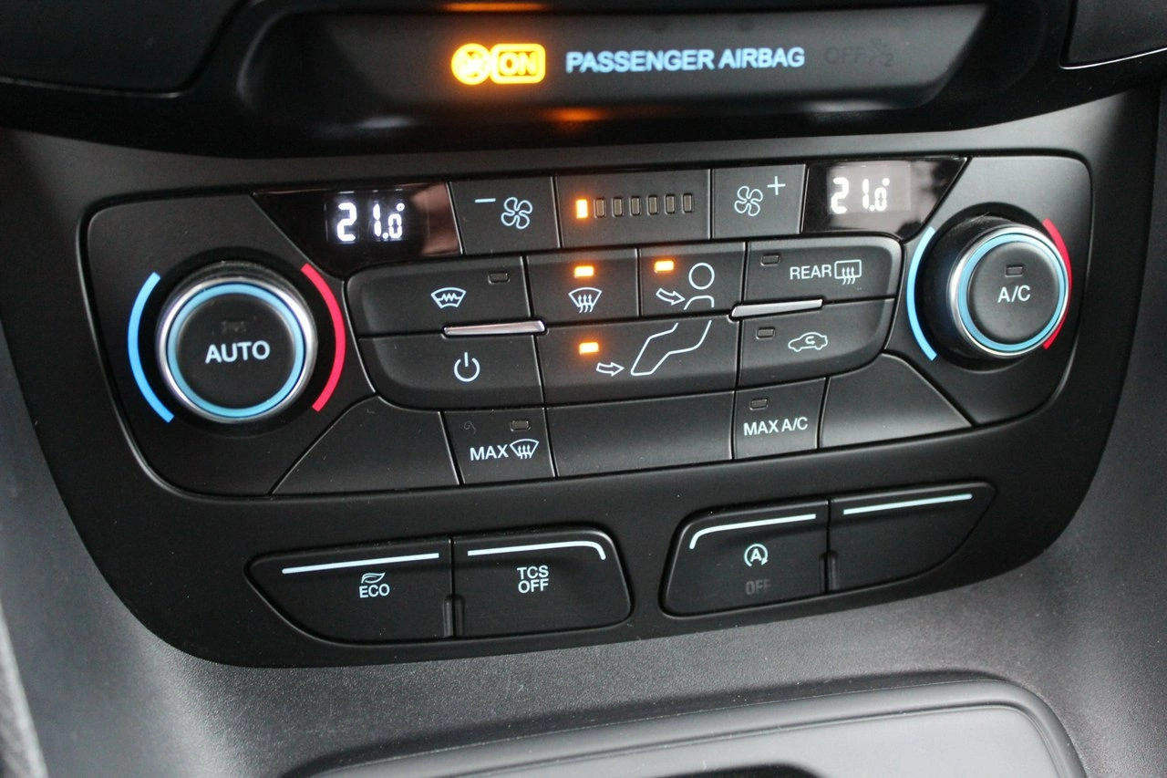 Ford Transit Connect - Zdjęcie 24