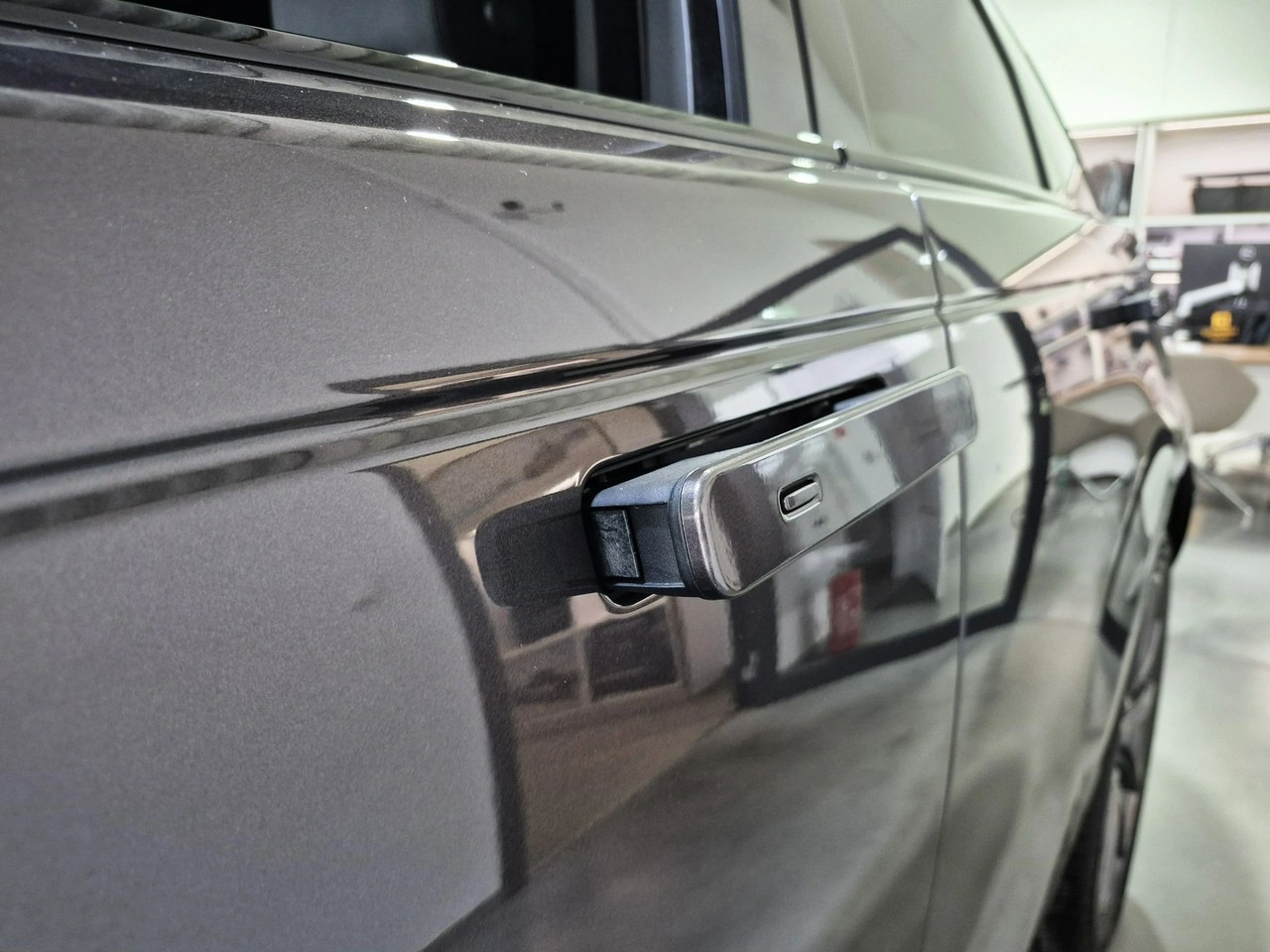 Land Rover Range Rover Velar - Zdjęcie 9