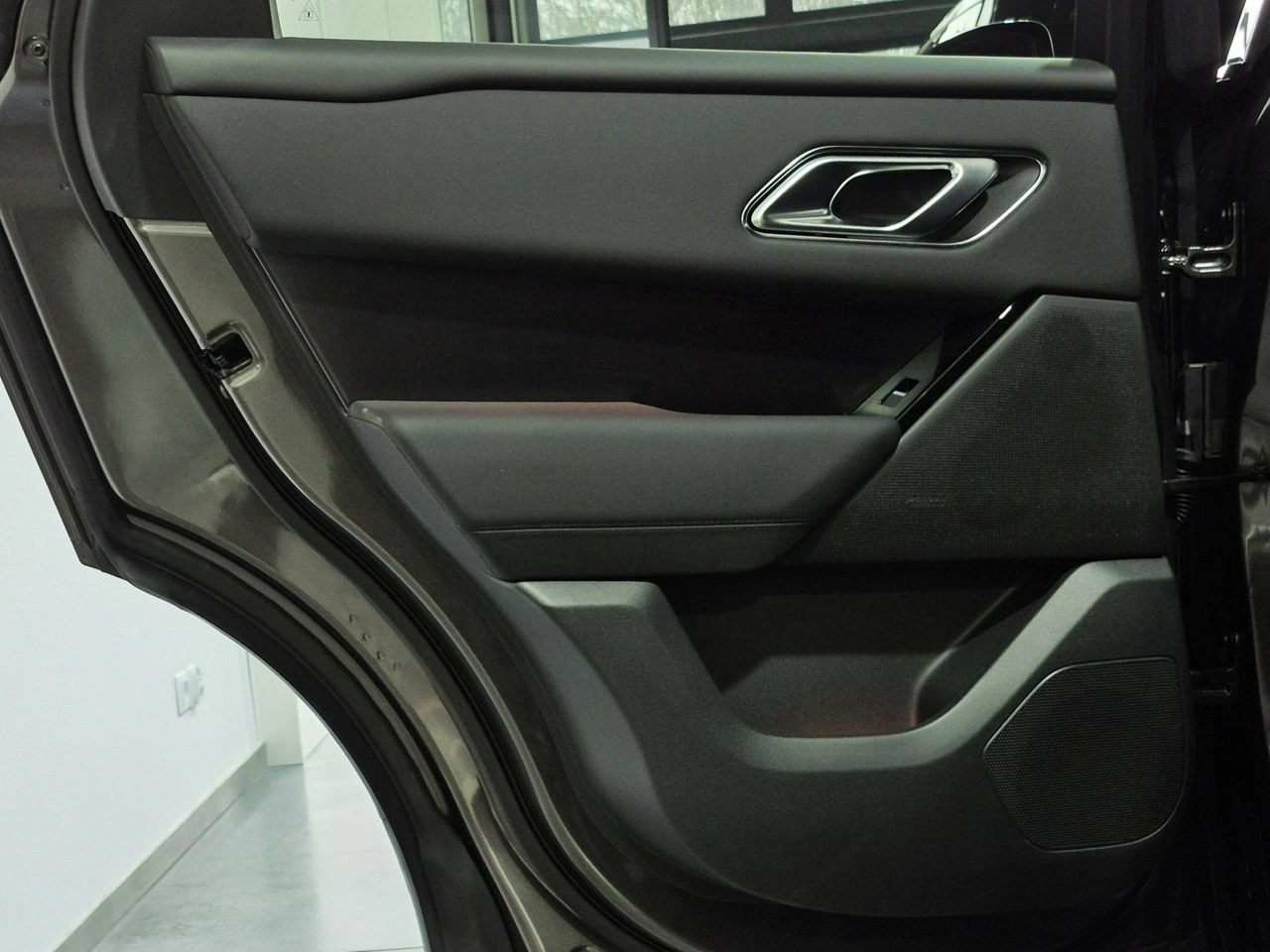 Land Rover Range Rover Velar - Zdjęcie 19