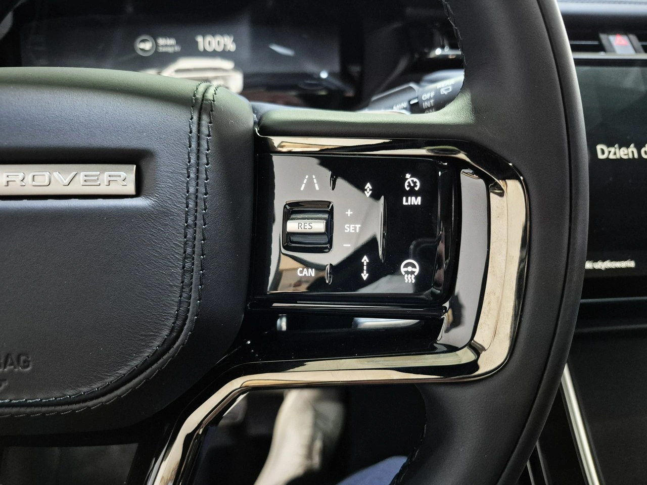 Land Rover Range Rover Velar - Zdjęcie 29