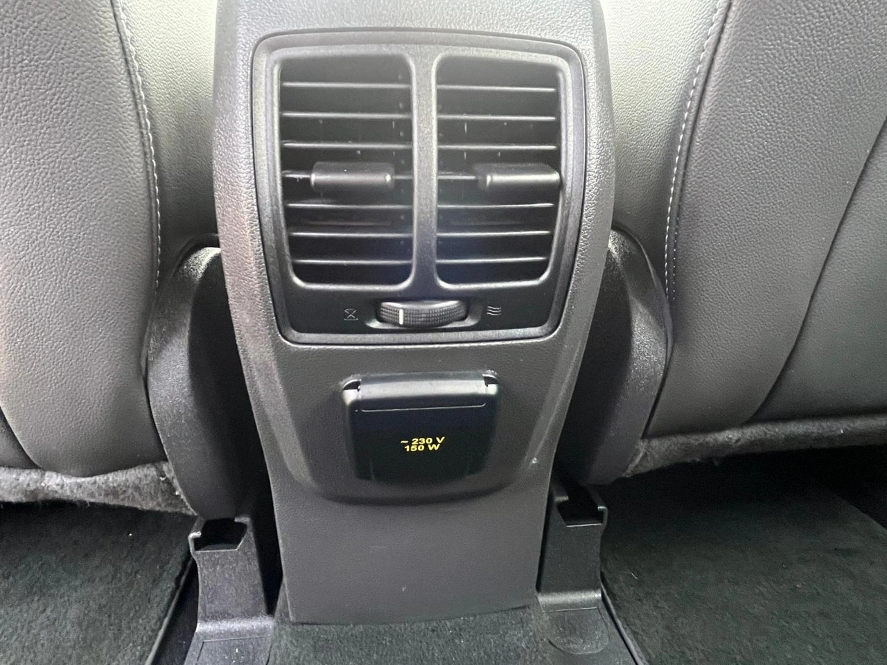 Ford Kuga - Zdjęcie 16