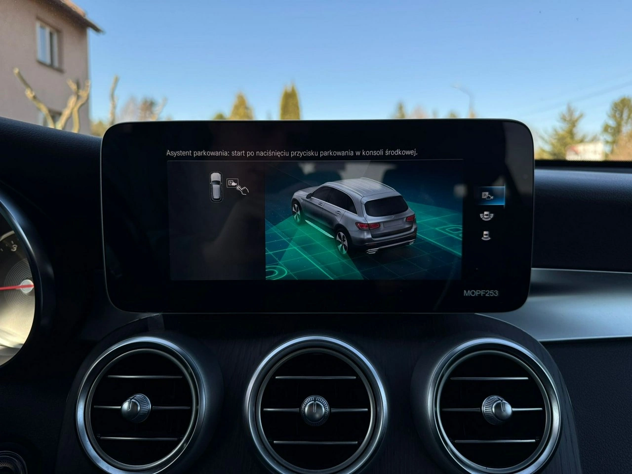 Mercedes GLC 200 - Zdjęcie 25