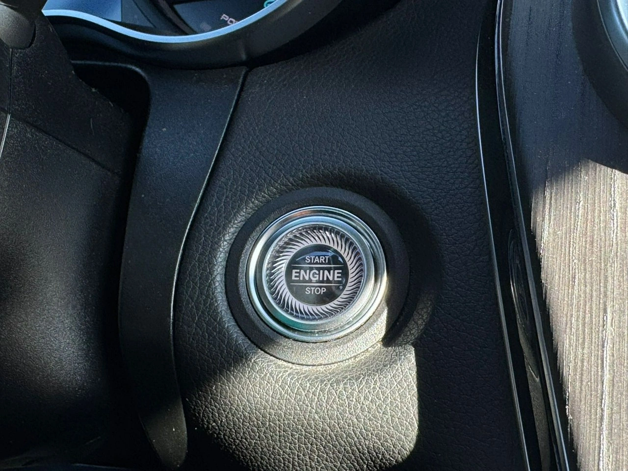 Mercedes GLC 200 - Zdjęcie 30